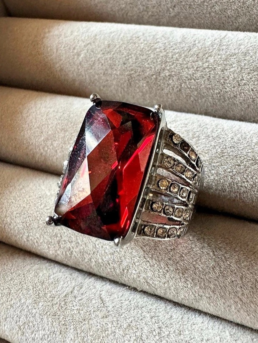 316L Stainless Steel Huge Deep Red Rectangular Clear Accent Statement Ring Size